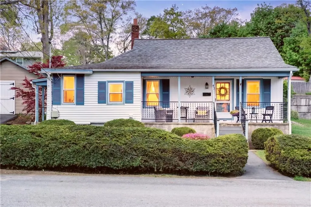 47 Revere Avenue West Warwick RI 02893