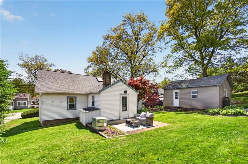 47 Revere Avenue West Warwick RI 02893