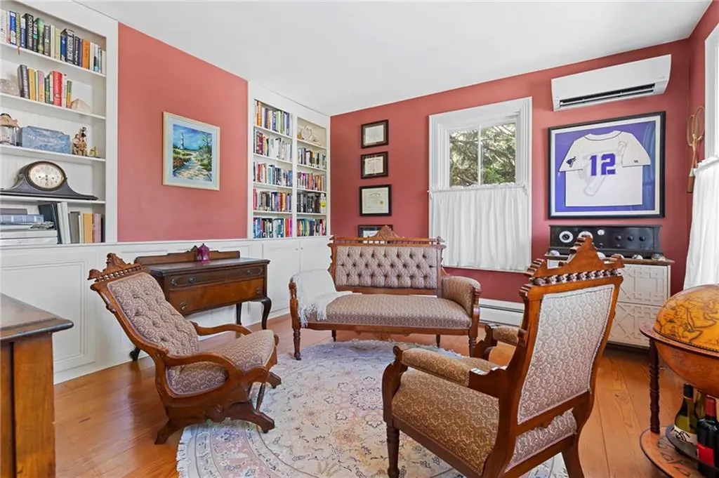422 North Road Scituate RI 02831