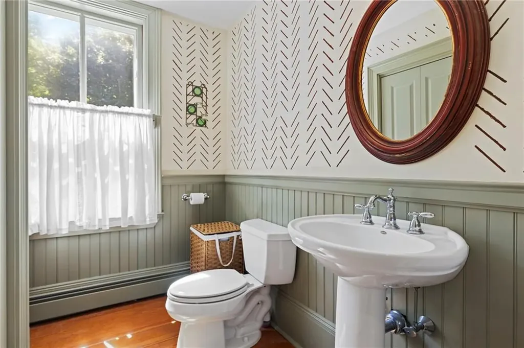422 North Road Scituate RI 02831