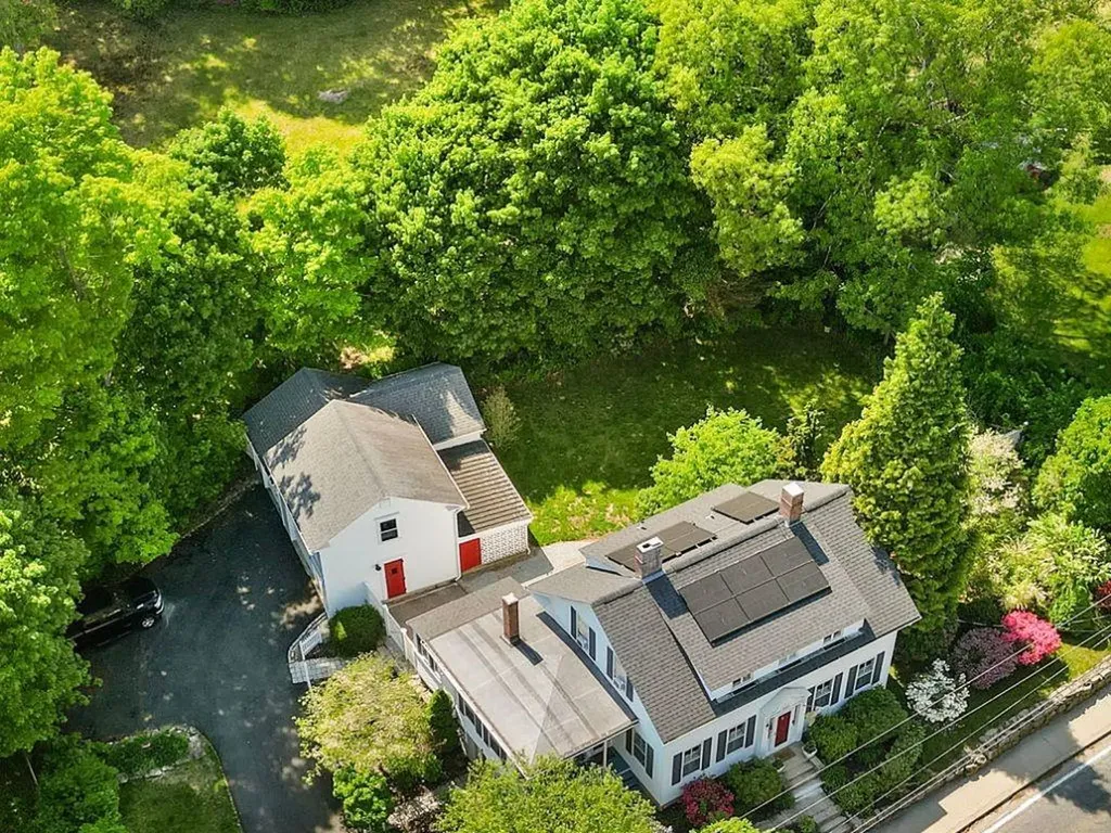 422 North Road Scituate RI 02831