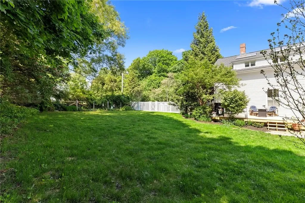 422 North Road Scituate RI 02831