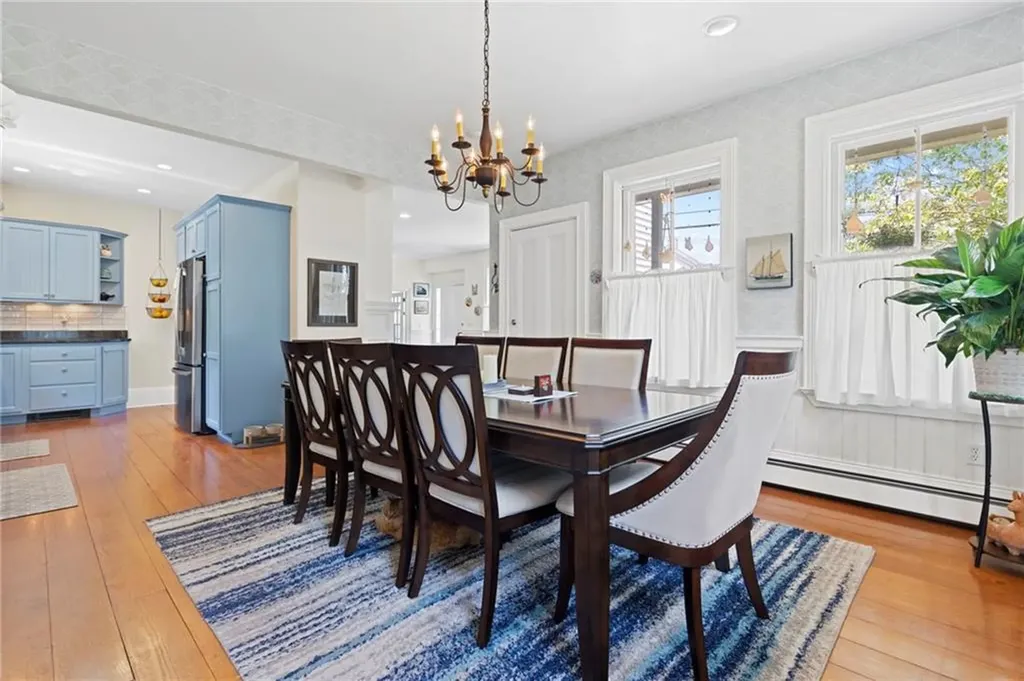 422 North Road Scituate RI 02831