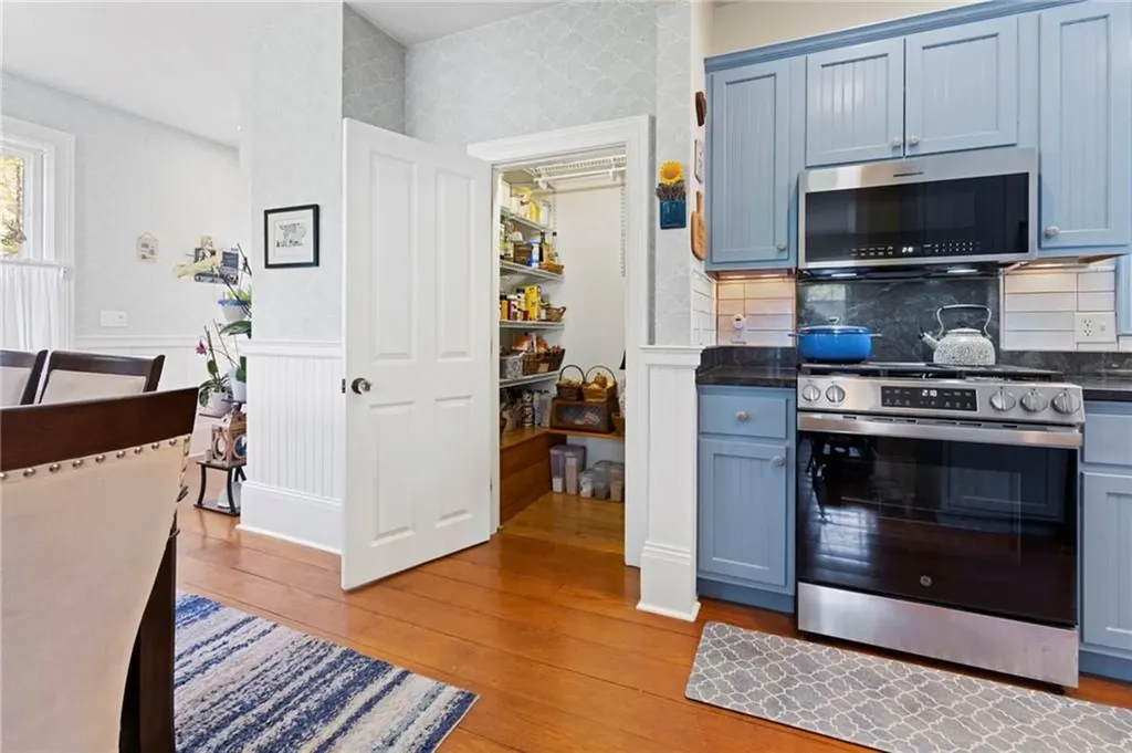 422 North Road Scituate RI 02831
