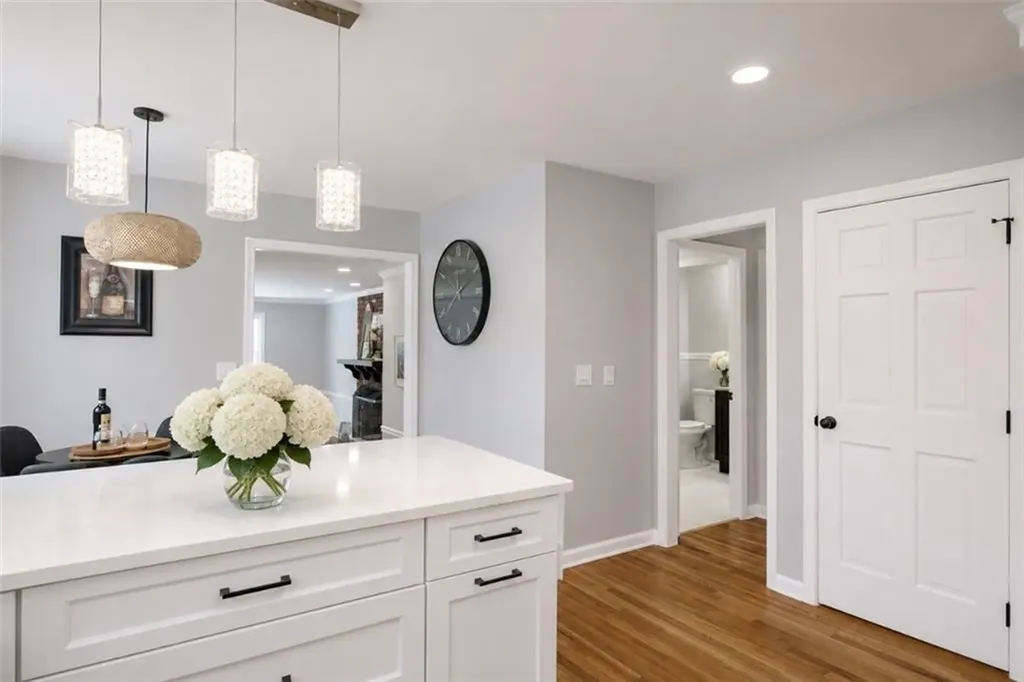 3 Pinetop Road Barrington RI 02806