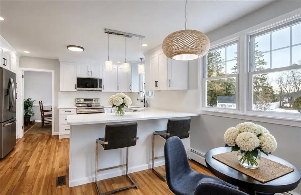 3 Pinetop Road Barrington RI 02806