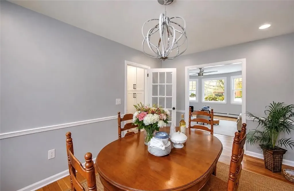 3 Pinetop Road Barrington RI 02806