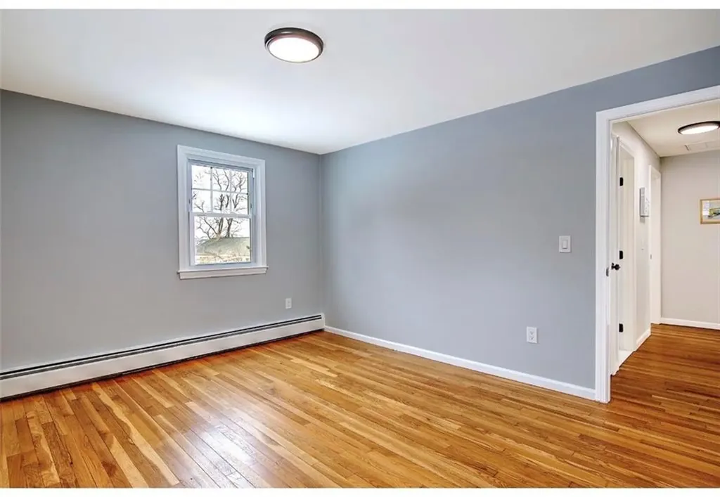 3 Pinetop Road Barrington RI 02806
