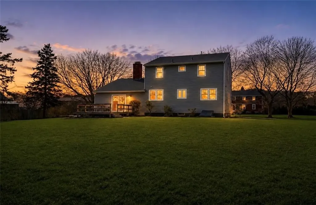 3 Pinetop Road Barrington RI 02806