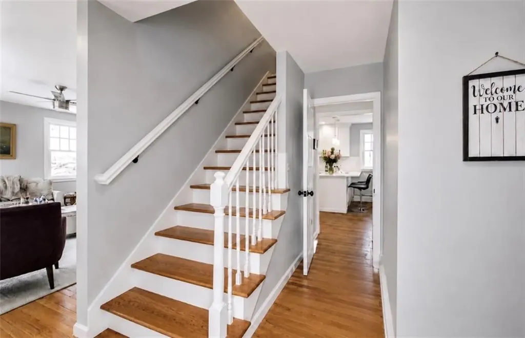 3 Pinetop Road Barrington RI 02806
