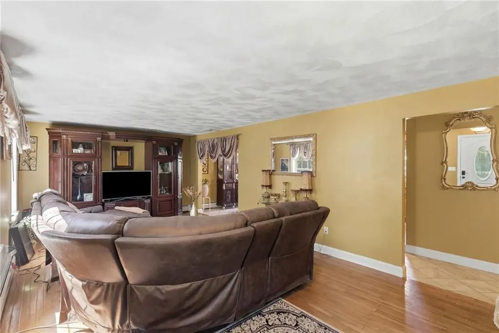 90 Rowley Street Providence RI 02909