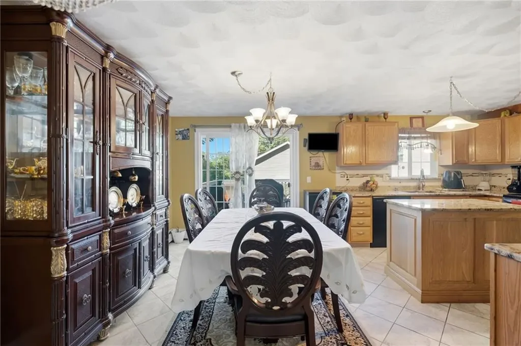 90 Rowley Street Providence RI 02909