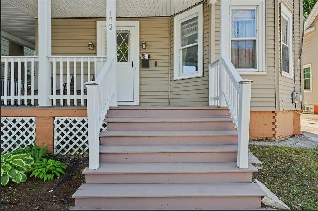 172 Massachusetts Avenue Providence RI 02905