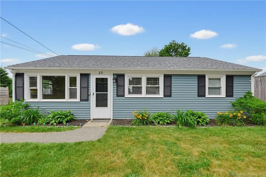 29 Rosedale Drive Bristol RI 02809