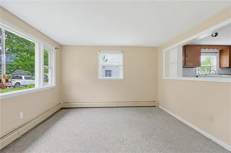 29 Rosedale Drive Bristol RI 02809