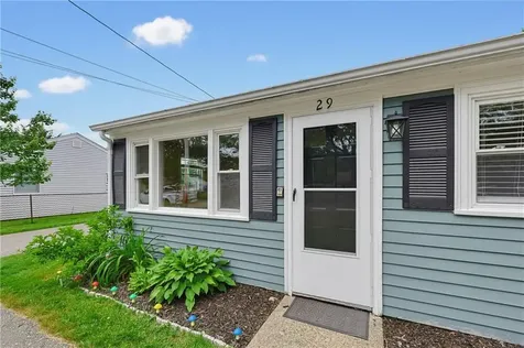29 Rosedale Drive Bristol RI 02809