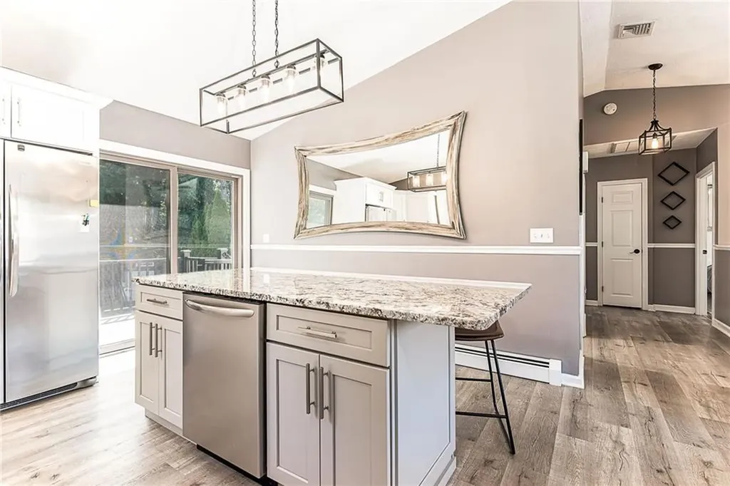 42 Seminole Trail Cranston RI 02921