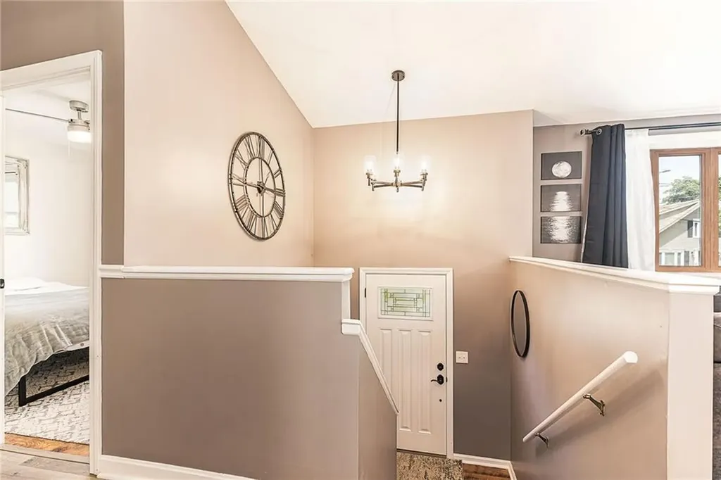 42 Seminole Trail Cranston RI 02921