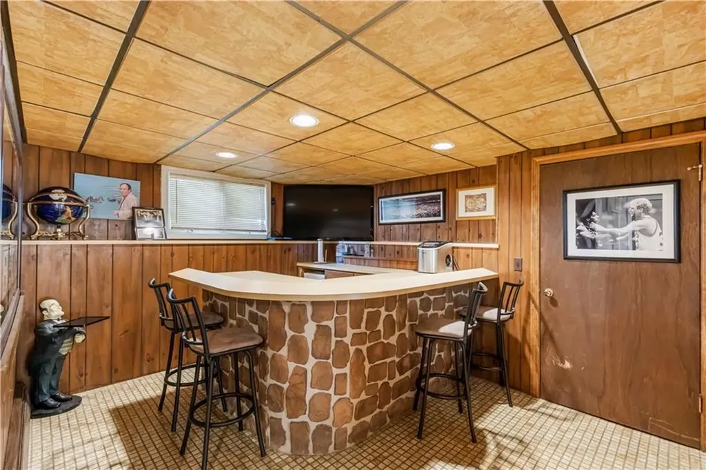 8 Palmer Street Smithfield RI 02828