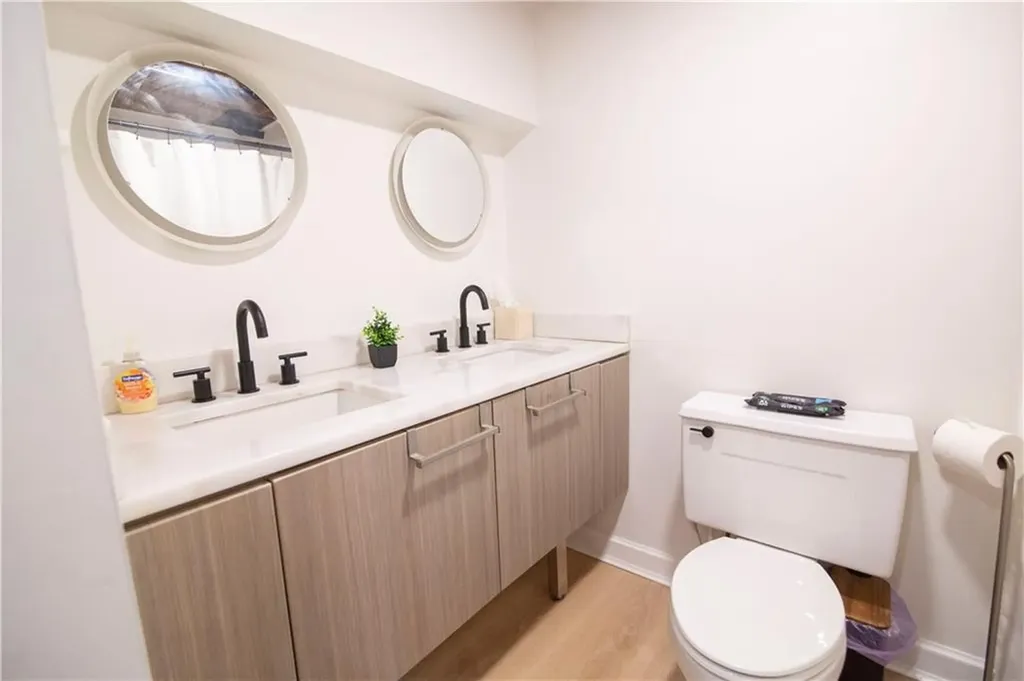 15 Higgins Street Smithfield RI 02917