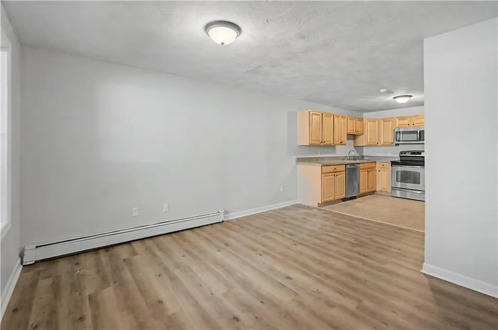 569 Smithfield Road North Providence RI 02904