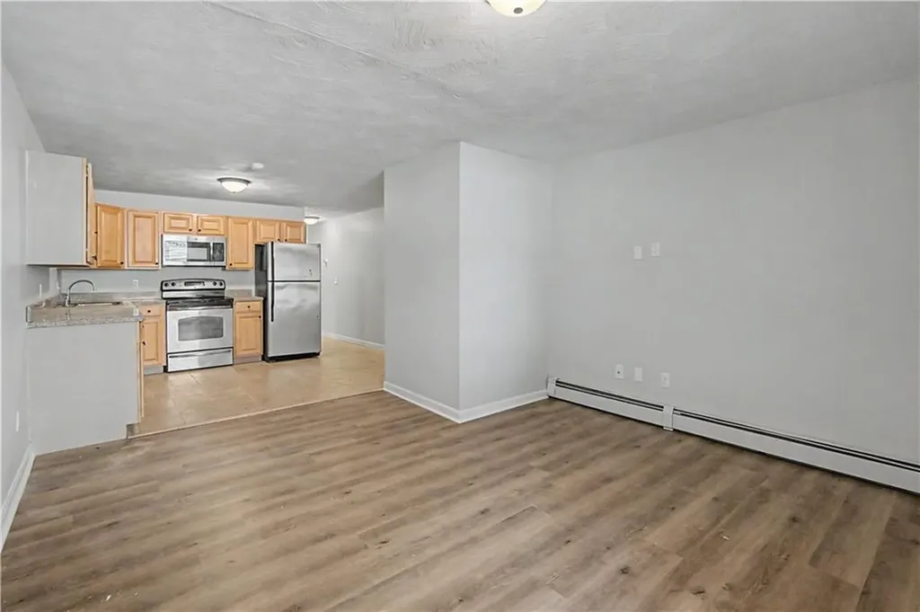569 Smithfield Road North Providence RI 02904