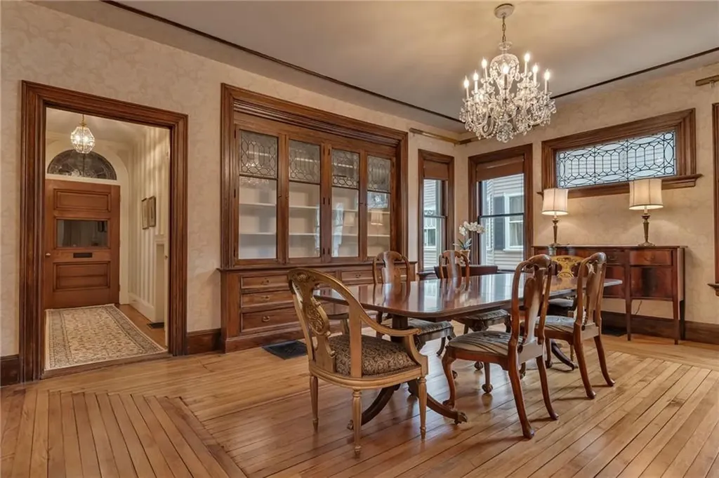 57 Arlington Avenue Providence RI 02906
