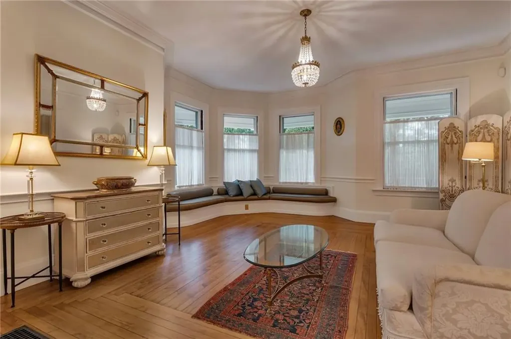57 Arlington Avenue Providence RI 02906