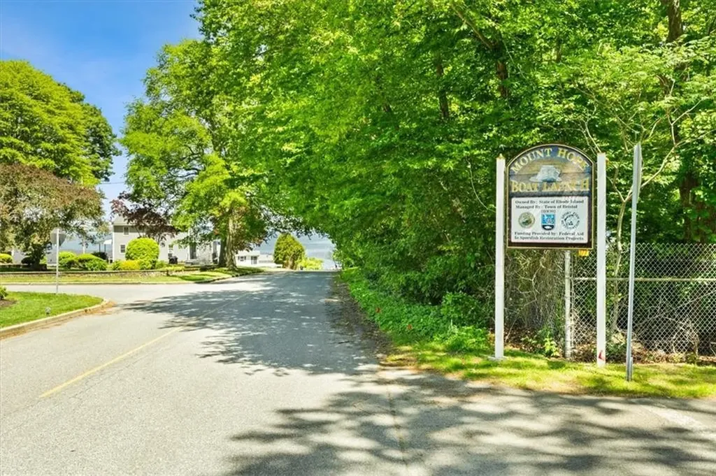 2 Lafayette Drive Bristol RI 02809