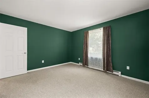 2 Lafayette Drive Bristol RI 02809