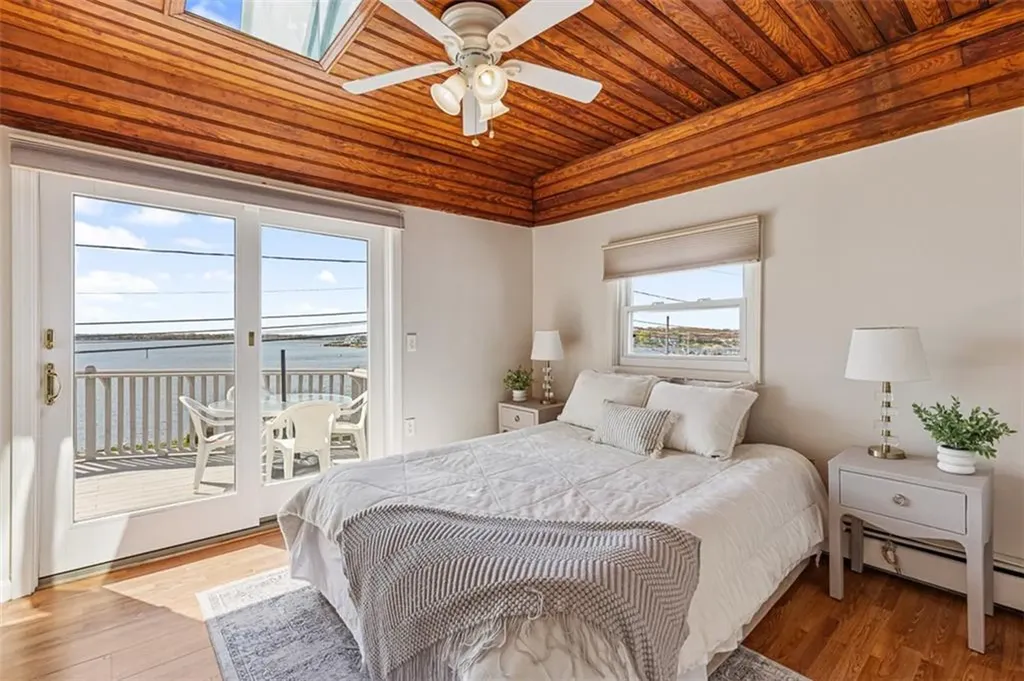 15 Shore Drive Barrington RI 02806