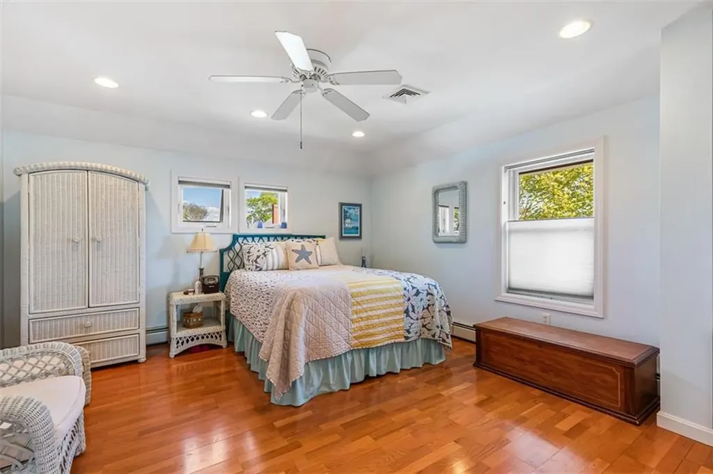 15 Shore Drive Barrington RI 02806