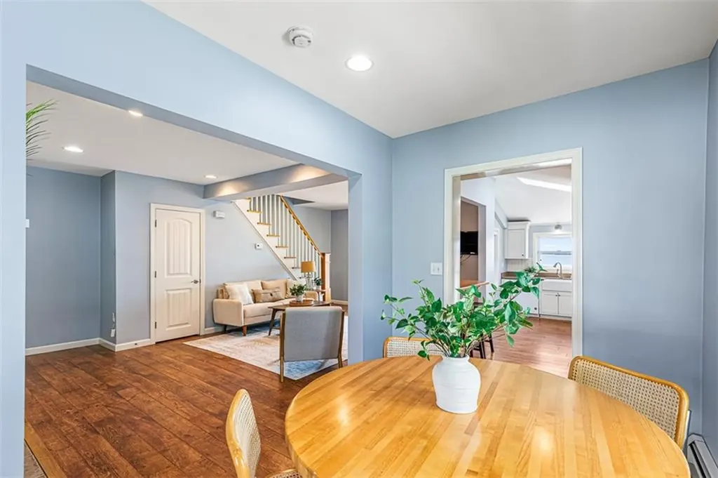 15 Shore Drive Barrington RI 02806
