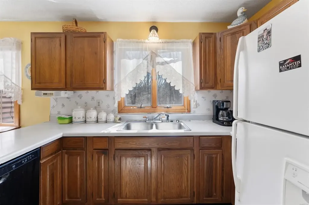 41 Margaret Henry Road Killingly CT 06239