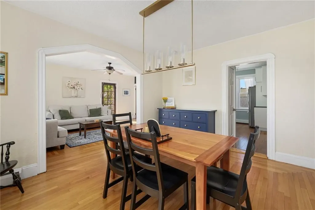 841 Hope Street Providence RI 02906