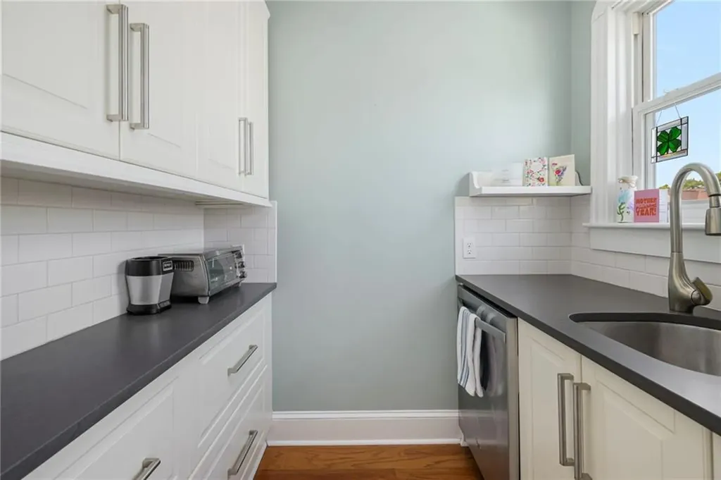 841 Hope Street Providence RI 02906