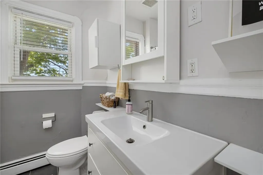 841 Hope Street Providence RI 02906
