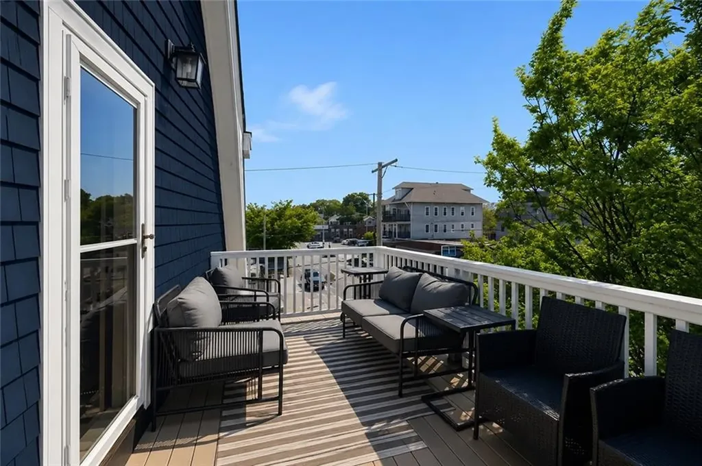 841 Hope Street Providence RI 02906