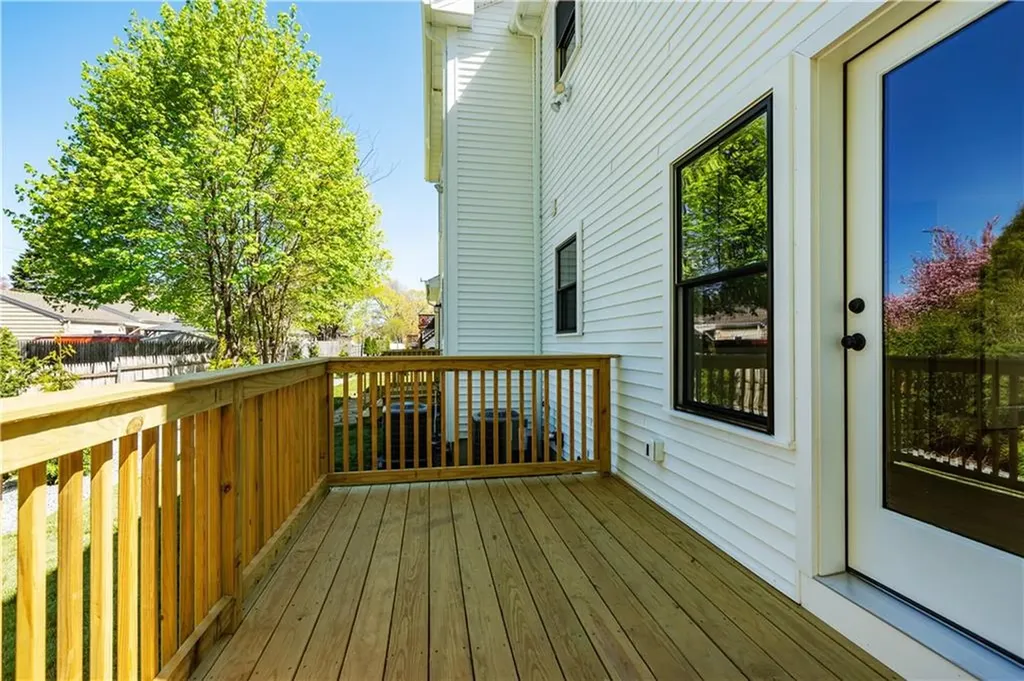 83 Cadora Avenue Warwick RI 02886