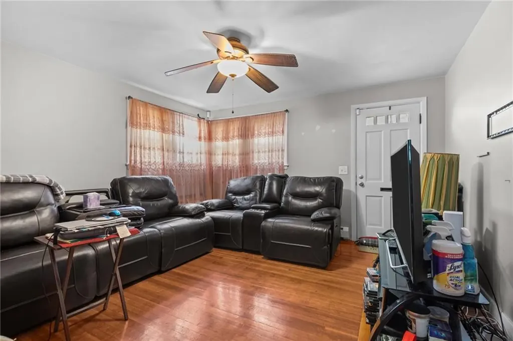 514 Robinson Street Woonsocket RI 02895