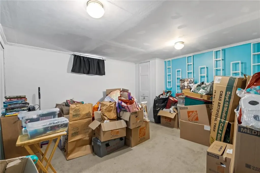 514 Robinson Street Woonsocket RI 02895