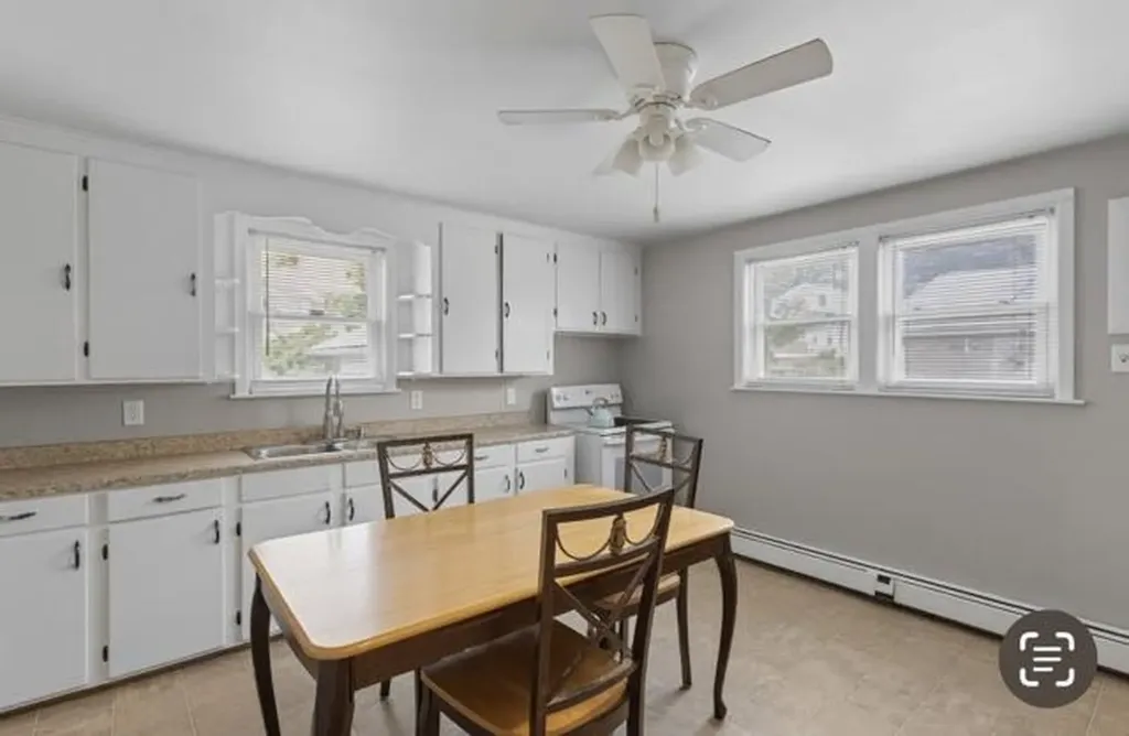 514 Robinson Street Woonsocket RI 02895