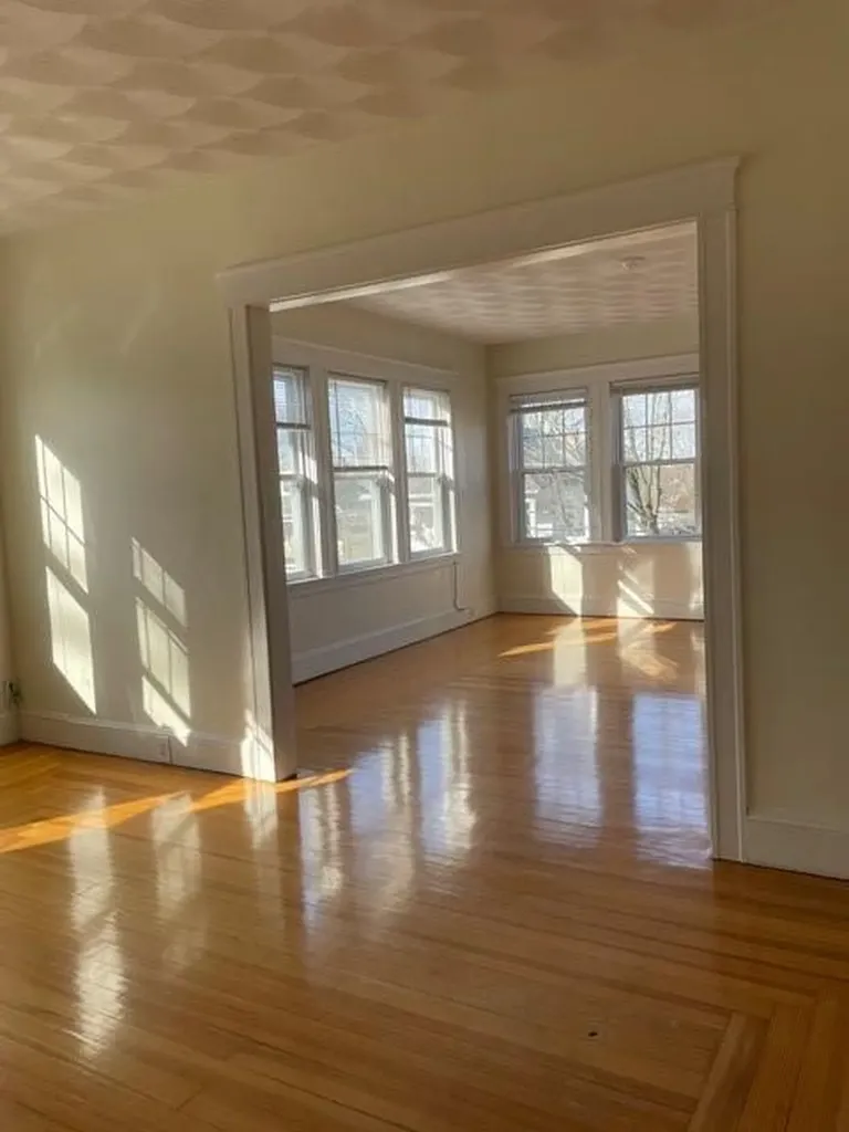 443 River Avenue Providence RI 02908