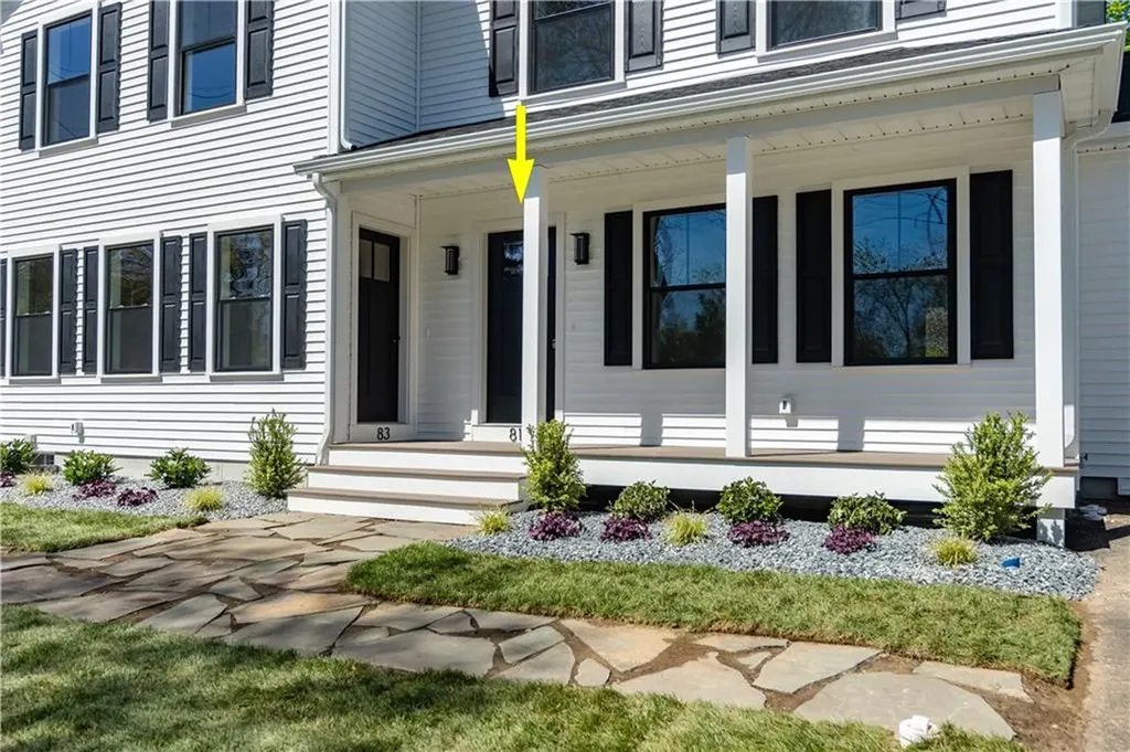 81 Cadora Avenue Warwick RI 02818