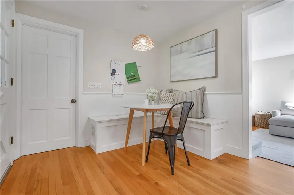 5 Indigo Road Barrington RI 02806