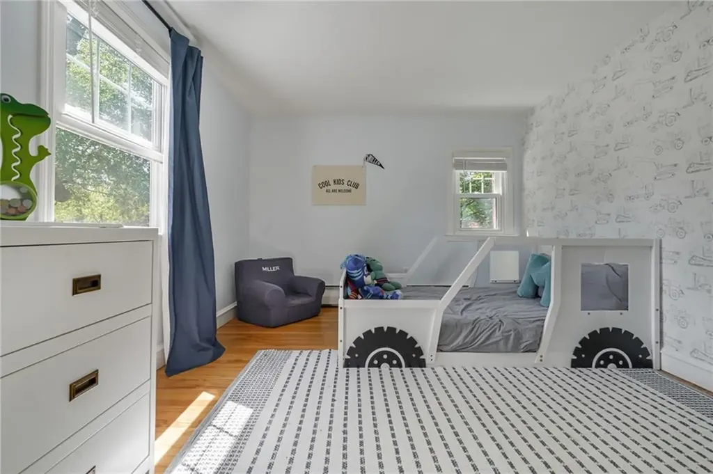 5 Indigo Road Barrington RI 02806