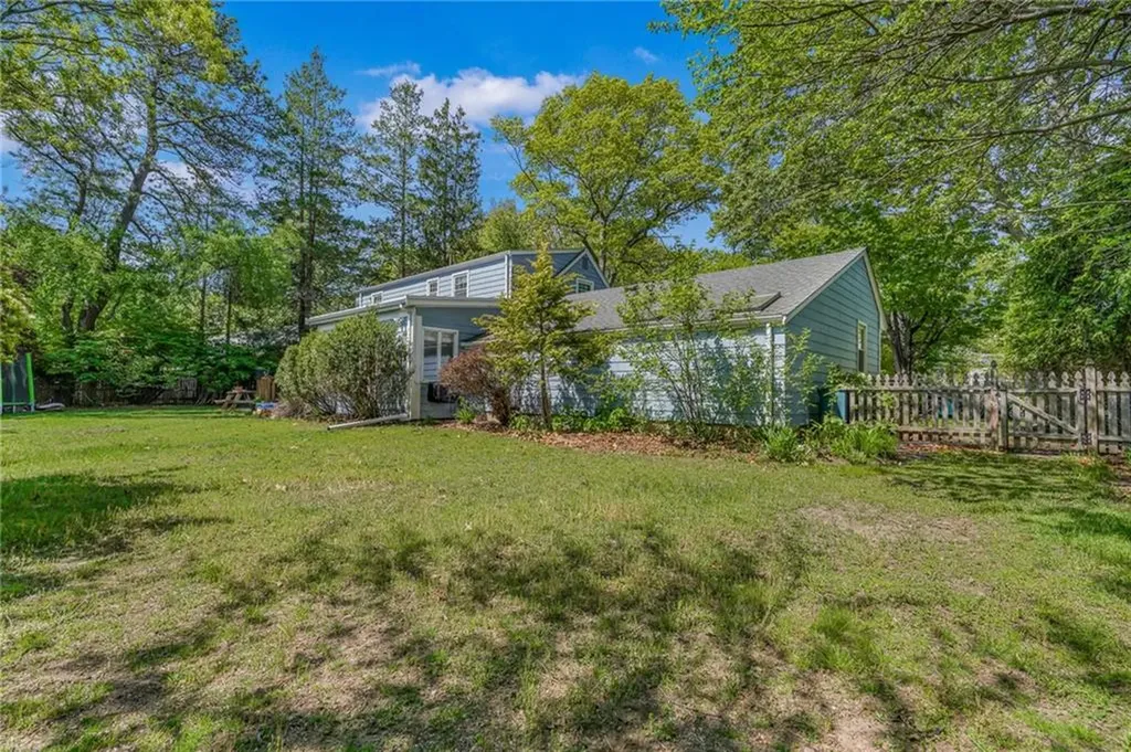 5 Indigo Road Barrington RI 02806