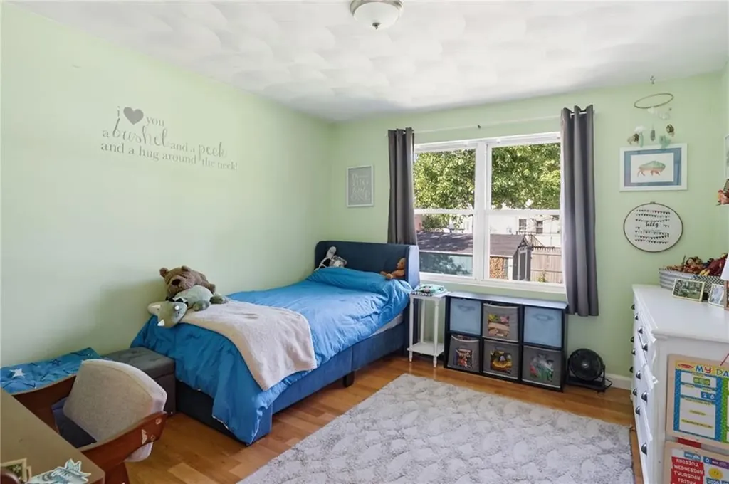 83 Holmes Road Warwick RI 02888
