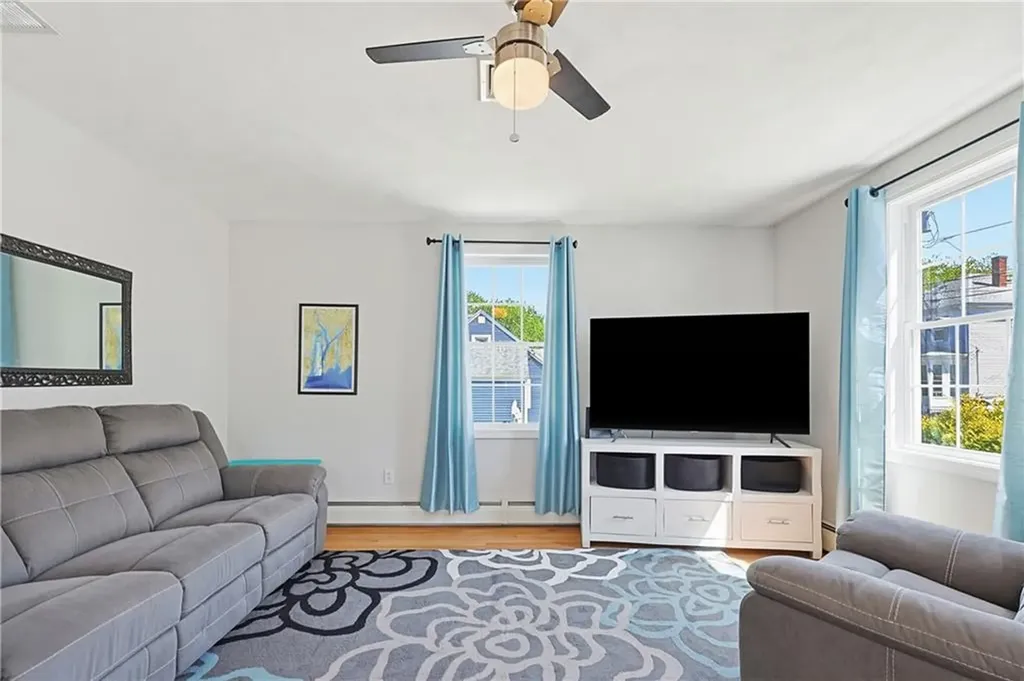 9 Doran Avenue Bristol RI 02809