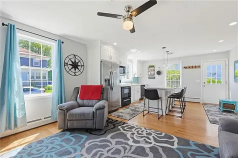 9 Doran Avenue Bristol RI 02809